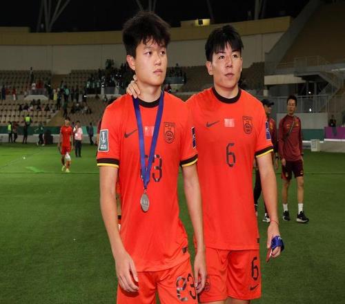 骑士迎战灰,阿伦经典时,刻盘点,米兰体育平台,米兰体育官方网站,米兰体育登录入口,米兰体育app下载